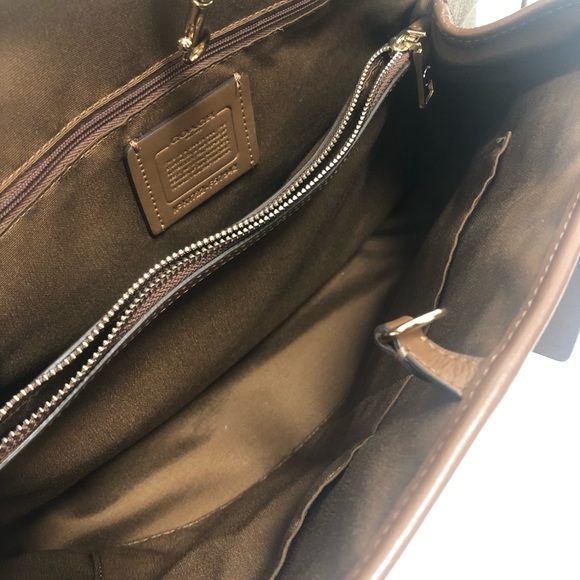 Coach purse - Picture 7 of 7